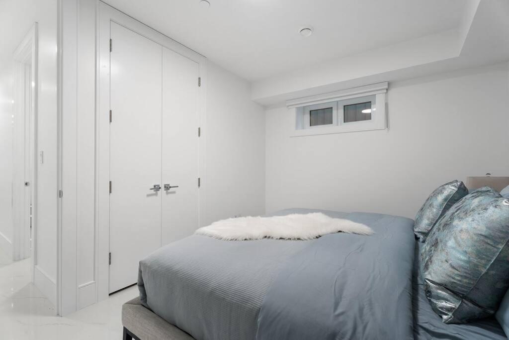 Brand New 2 Bedroom Point Grey Getaway Vancouver Exterior foto